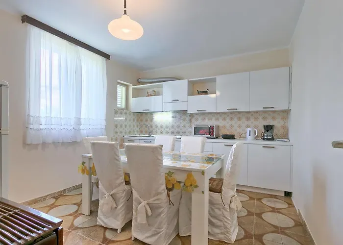 Nona By Interhome Umag